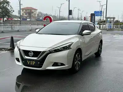 Nissan Bluebird 2019