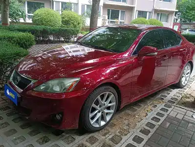 Lexus IS 2013