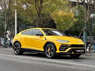 Lamborghini Urus 2021