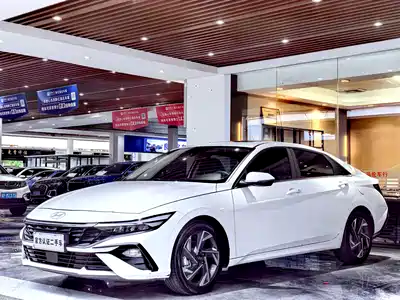 Hyundai Elantra 2024