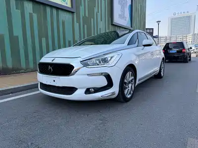 DS 5 2014