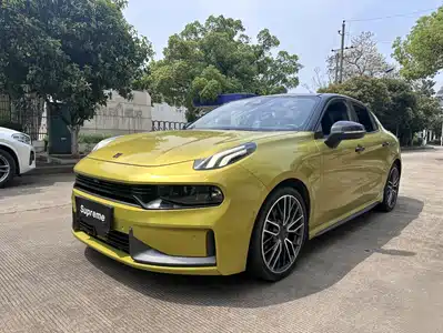 Lynk & Co 03 2020