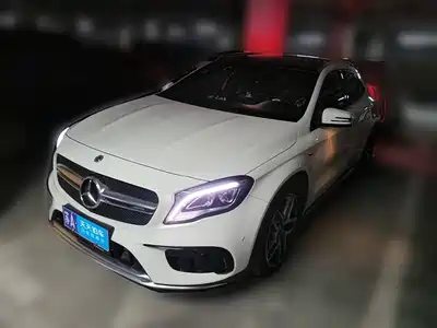Mercedes-Benz GLA AMG 2019