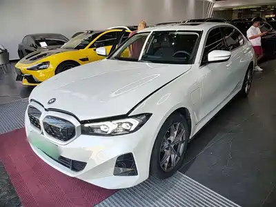 BMW i3 2023