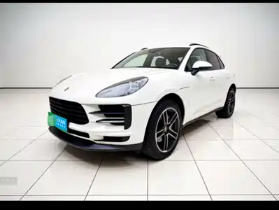 Porsche Macan 2021