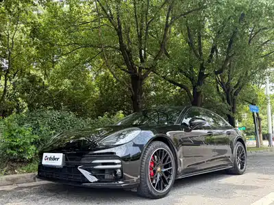 Porsche Panamera 2019