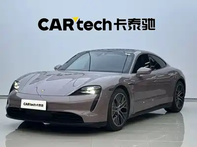 Porsche Taycan 2021