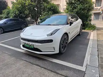 ZEEKR 001 2023