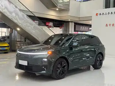 Li Auto L6 2024