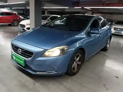 Volvo V40 2016