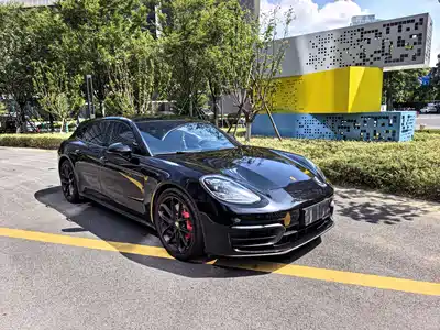 Porsche Panamera 2022