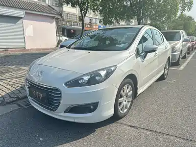 Peugeot 308 2015