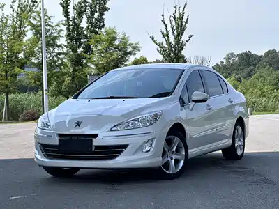 Peugeot 408 2014