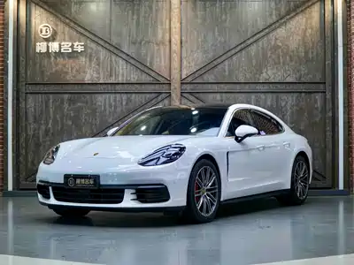 Porsche Panamera 2020