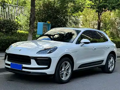 Porsche Macan 2023