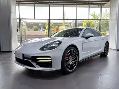 Porsche Panamera 2018