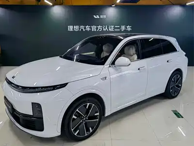 Li Auto L7 2025