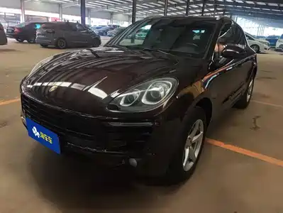 Porsche Macan 2015