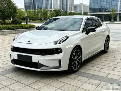 Lynk & Co 03 2021