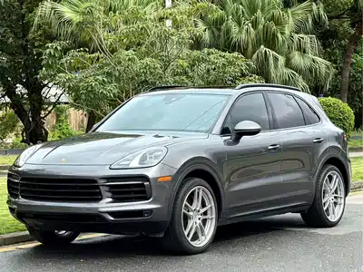 Porsche Cayenne 2022