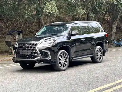 Lexus LX 2019