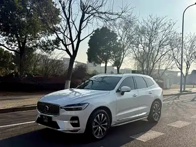 Volvo XC60 2022