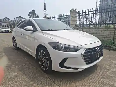 Hyundai Elantra 2020