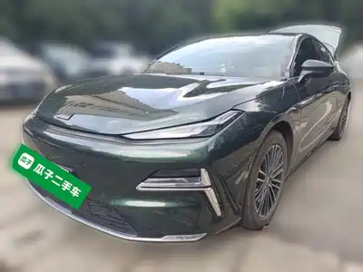 Geely Galaxy Xingyao 8 2025