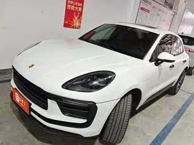 Porsche Macan 2023