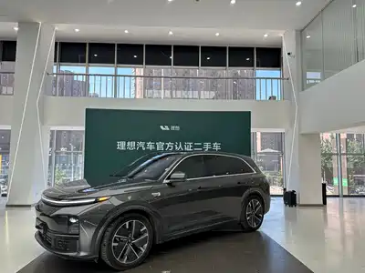 Li Auto L7 2025
