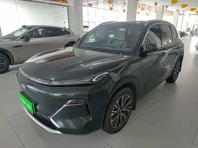 Geely Galaxy Starship 7 EM-i 2025