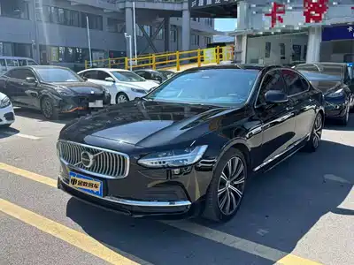 Volvo S90 2022