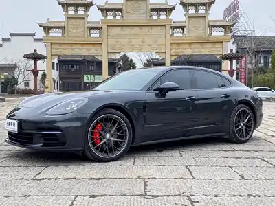 Porsche Panamera 2018