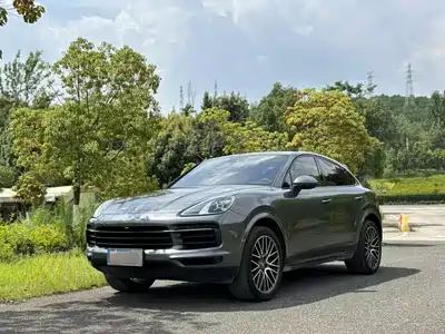 Porsche Cayenne 2021