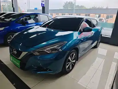 Nissan Bluebird 2016
