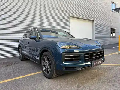 Porsche Cayenne 2025