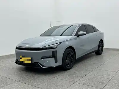 Geely Galaxy L6 2024