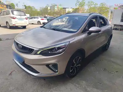 Geely Emgrand GS 2021