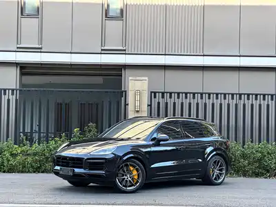 Porsche Cayenne 2021