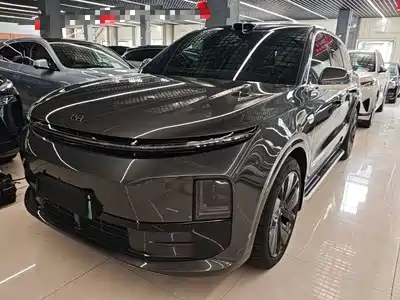 Li Auto L6 2024