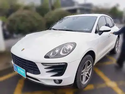 Porsche Macan 2016
