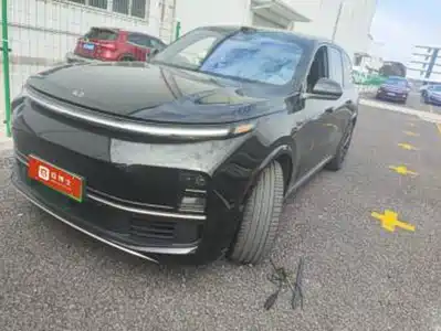 Li Auto L9 2025
