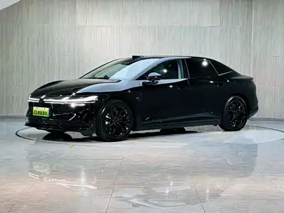 ZEEKR 007 2024
