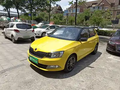 Škoda Fabia 2015