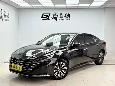 Nissan Teana 2023
