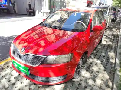 Škoda Rapid Spaceback 2017