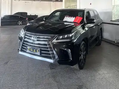 Lexus LX 2017