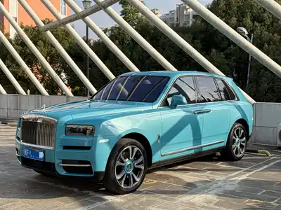 Rolls-Royce Cullinan 2021