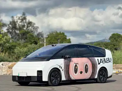 Li Auto MEGA 2025