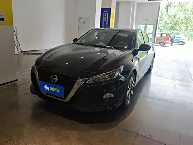 Nissan Teana 2022